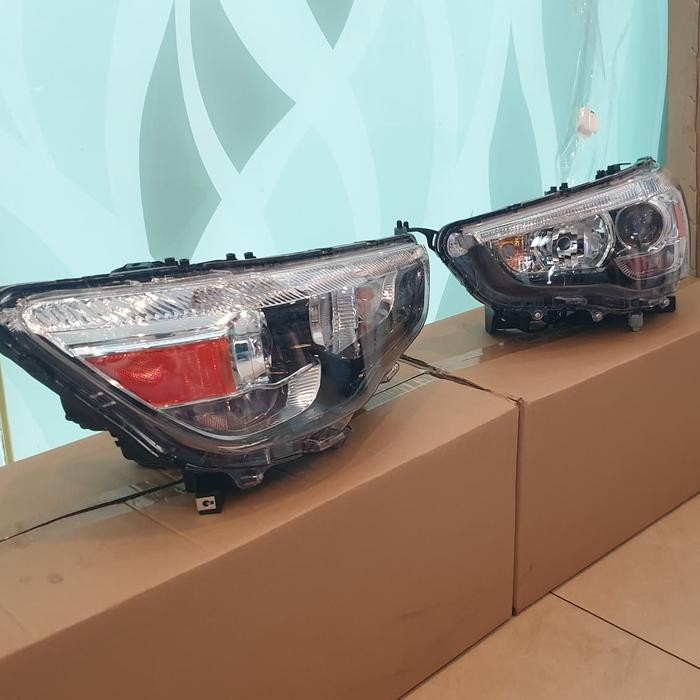 Headlamp Lampu Depan Mitsubishi Outlander Sport Kode 081
