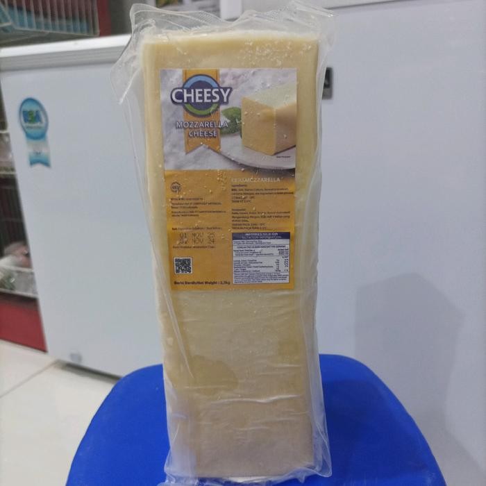 

Cheesy Keju Mozarella Cheese Toping 2.3 Kg