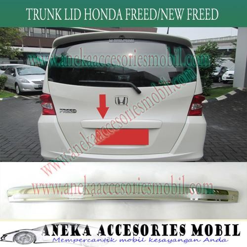 Trunklid Belakang Mobil Honda Freed