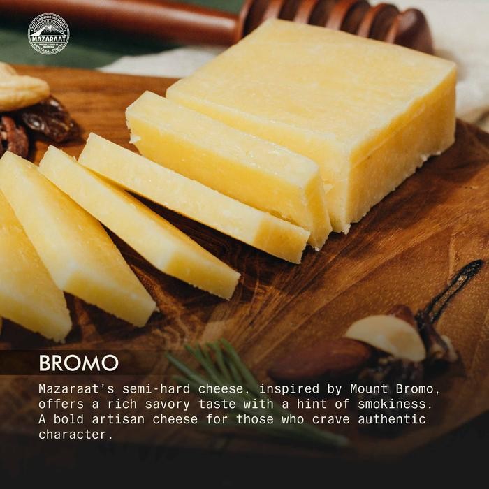 

Mazaraat Keju Bromo Organic Artisanal Mazaraat - Keju Organik Hibrida Dengan Tekstur Padat & Rasa