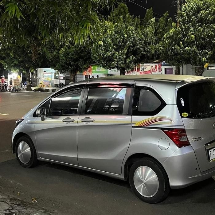 Wheeldop Mobil Model Mooneyes Tutup Velg Mobil Wuling Ring 12 - Ring 13 Mobil Klasik Model