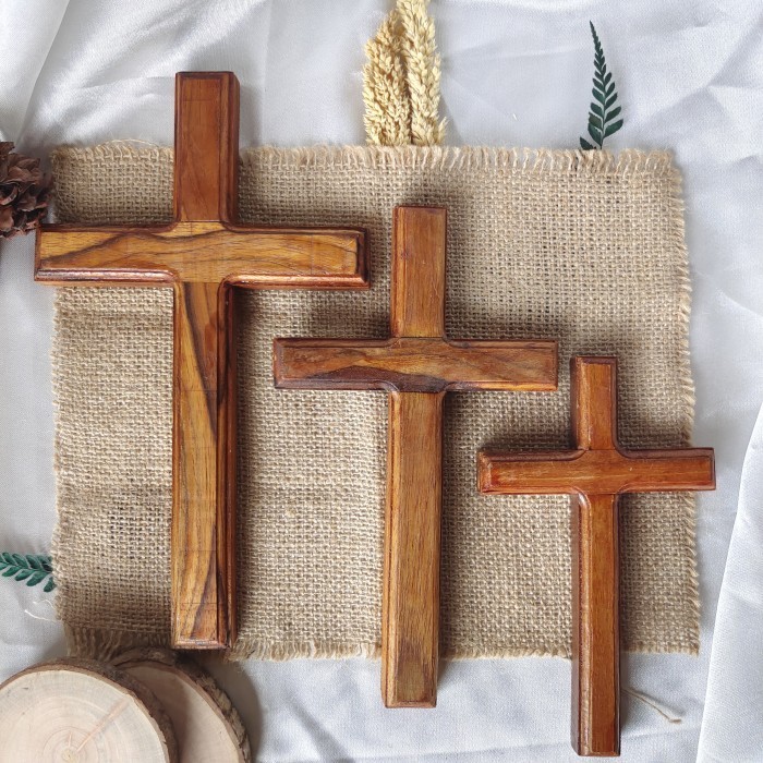 Salib dinding Gantung kayu jati