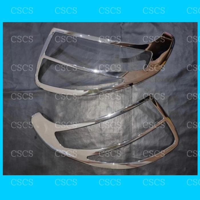 Garnish Lampu Belakang Suzuki Sx4 Chrome