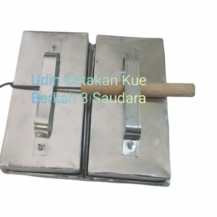 

Cetakan Kue Pancong Pukis Bandros 12Lobang Free Tutup + 1 Cukilan Gratis Ongkir