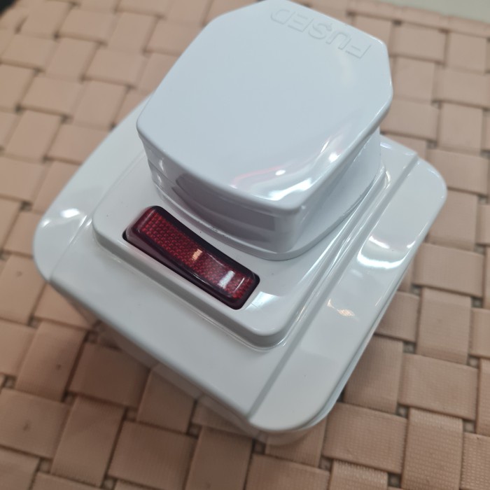 TERBARU STOPKONTAK AC SET GALLEO BROCO SAKLAR AC LENGKAP MANGKOK STEKER BROCO PUTIH SNI