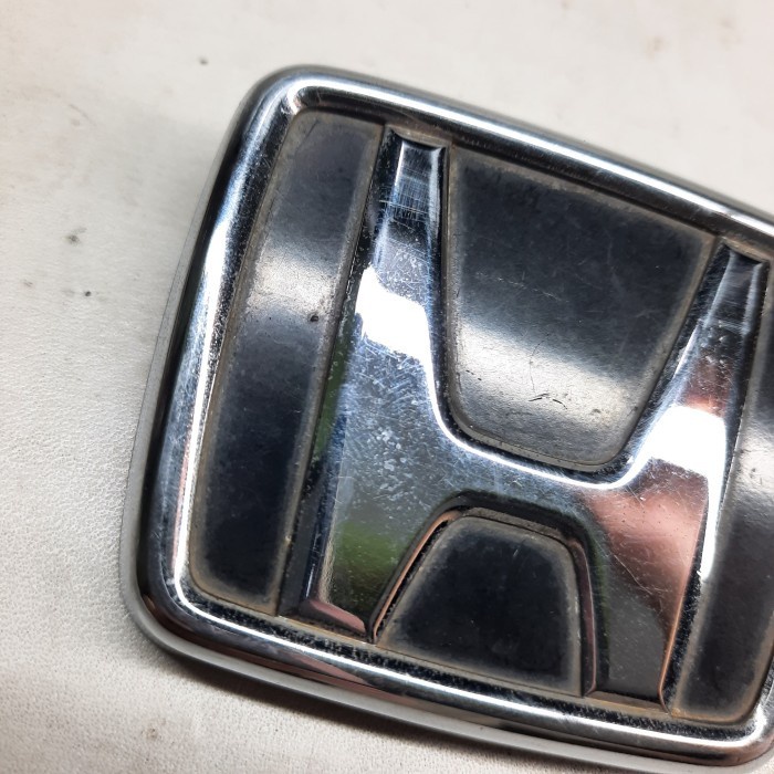 Emblem / Logo H Bagasi Belakang Honda Grand Civic - Civic Lx 1988-1991 Bekas