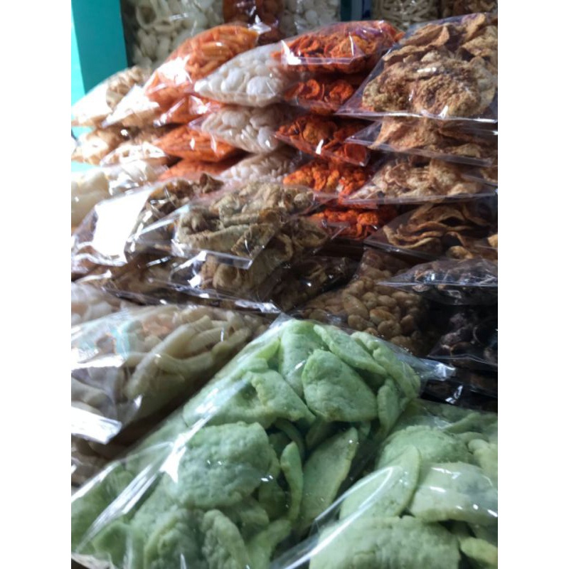 

KRUPUK OTOT/SRAWUT/SERAT TRIPANG GORENG KHAS KENJERAN SURABAYA