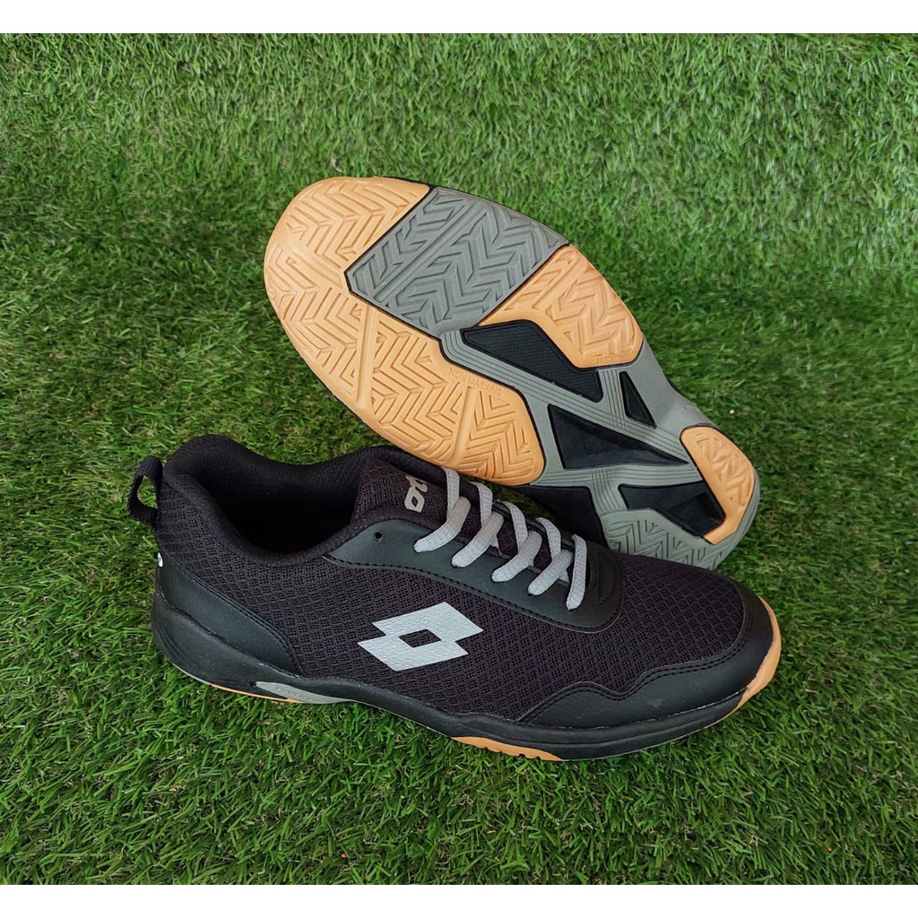 Ready Stock Sepatu Badminton Murah // Sepatu Olahraga Obral