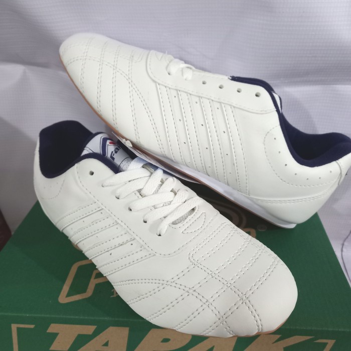 sepatu taekwondo merk Fans