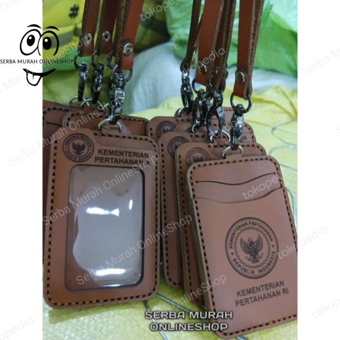 

Holder ID Card Tali Lanyard Name Tag Kulit Asli Logo Kemenhan Kode 336