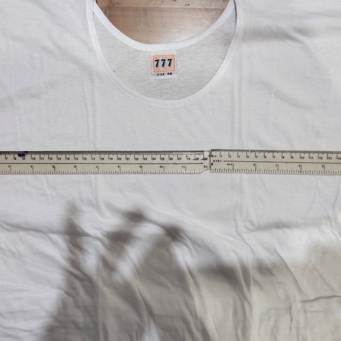 Kaos Oblong Pria Polos 777 44-46-48