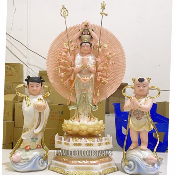 Patung Cien Sou Kwan Im + Pengawal Sintung 1 Set