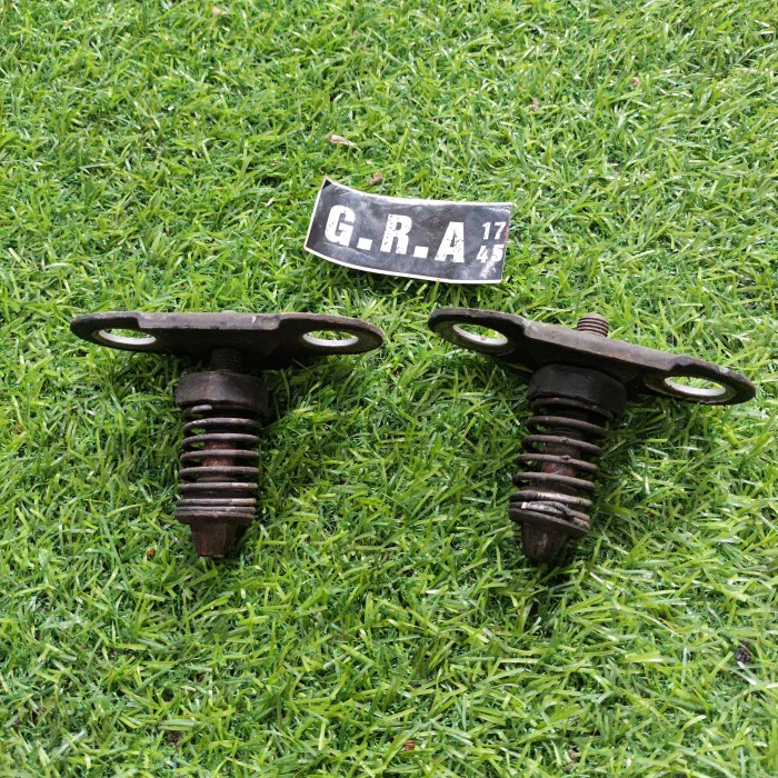 Ring Per Pengunci Kap Mesin Bmw E46 Second