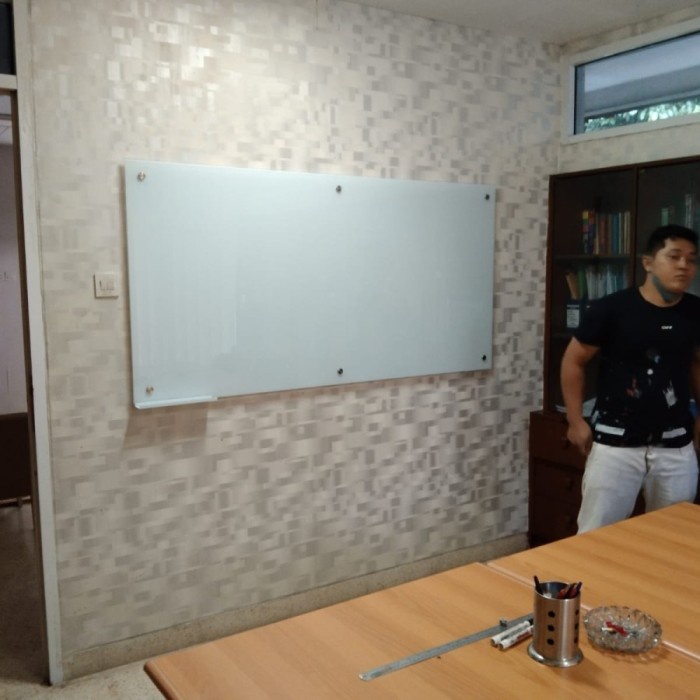 

GLASSBOARD 120 x 180 cm Tebal 8mm - PAPAN TULIS KACA