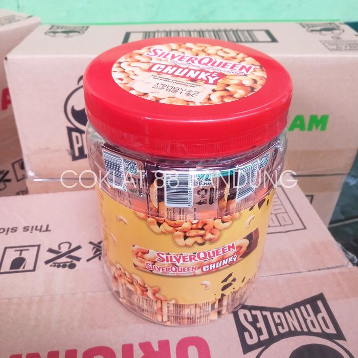 

terbaru !!! silverqueen chunky bar 12 pcs x 26gr ex 30 gr chocolate, cokelat silver queen chunky bar
