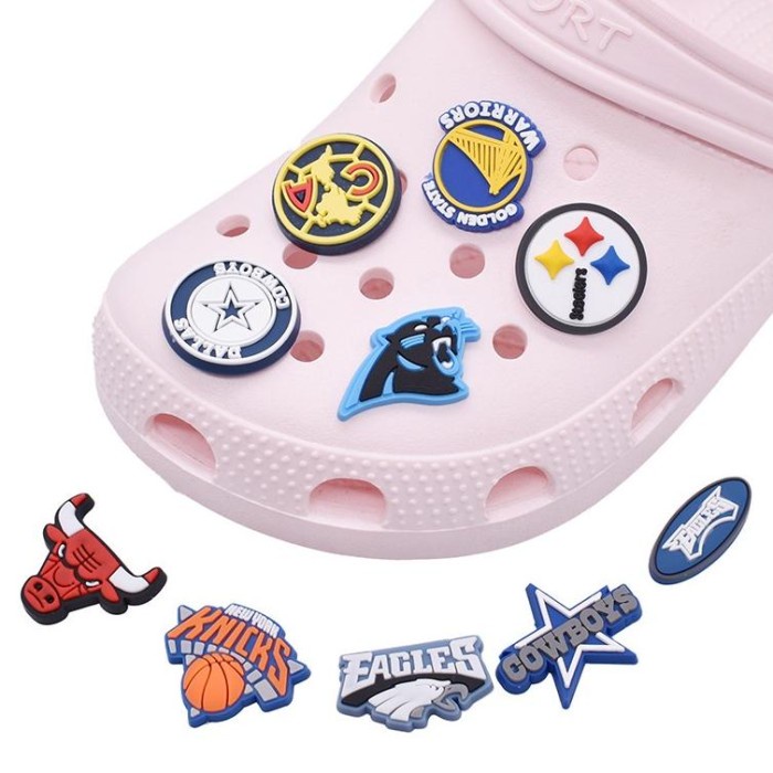 PROMO TERBARU 1PCS FASHION CROCS JIBBITZ AKSEIS KREATIF "NBA" KARTUN SEPATU WQL