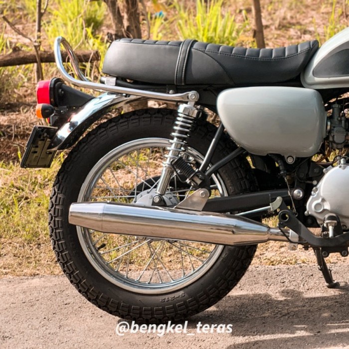 Knalpot Custom Kawasaki W175 British Style Classic Pnp