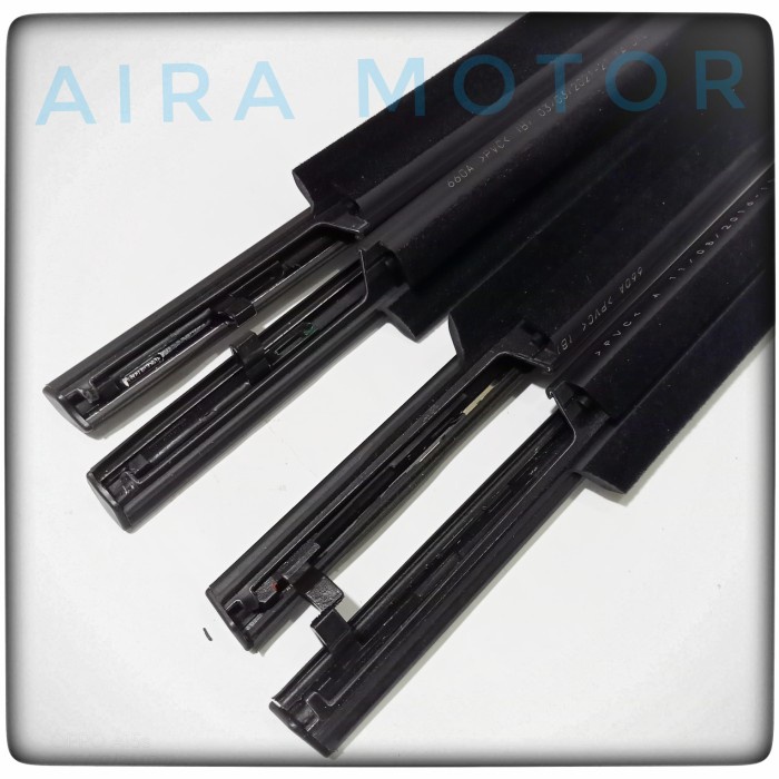 PELIPIT kaca innova REBORN WEATHER strip innova reborn original 1 pc
