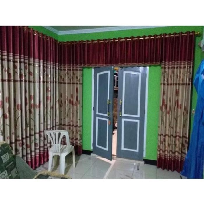 SET PONI GORDEN TULIP (2 lembar gorden + 1 poni )