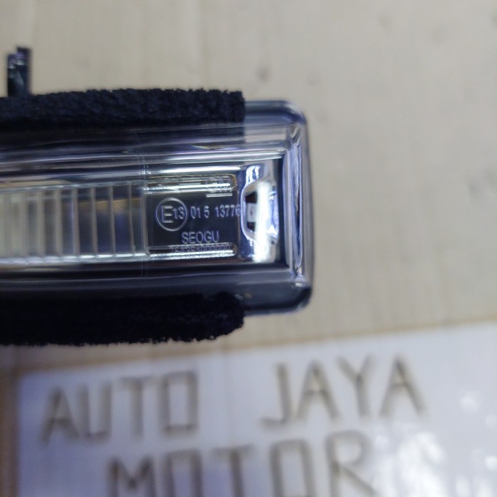 Lampu Sen Spion Chevrolet Orlando