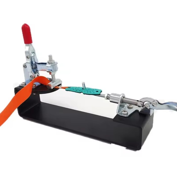 

Alat pemasang karet pouch