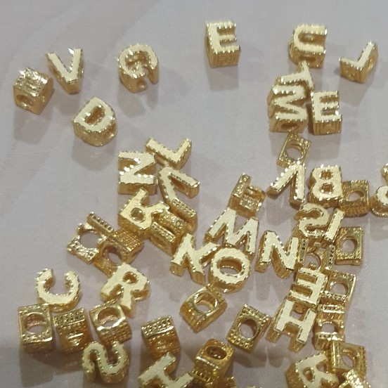 Liontin balok kalung gelang pandora nagita huruf 700 70% emas asli