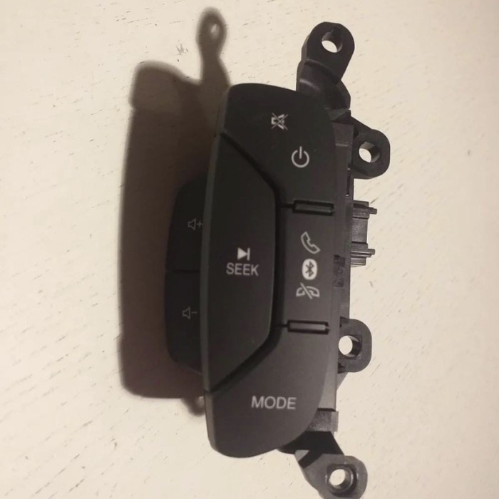 Switch Audio Chevrolet Captiva New