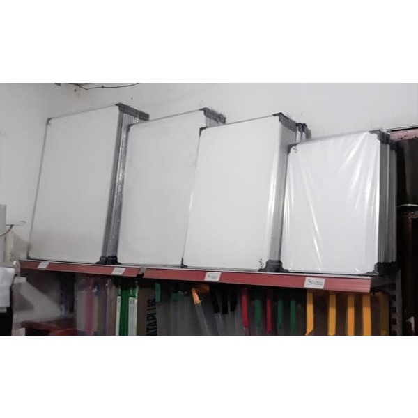 

JTTOP" PAPAN TULIS 50 X 70 CM BOLAK BALIK BLACK BOARD-WHITEBOARD UKURAN