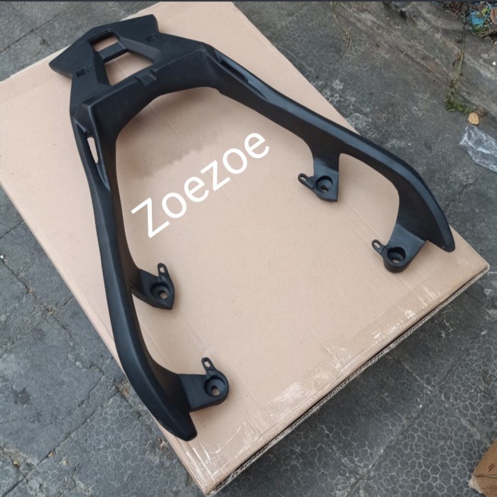 breket box xmax Behel box xmax Bracket box xmax dudukan box xmax