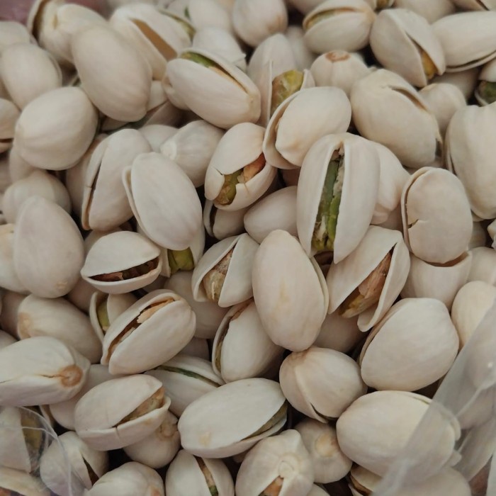 

kacang pistachio/futsuk 1kg