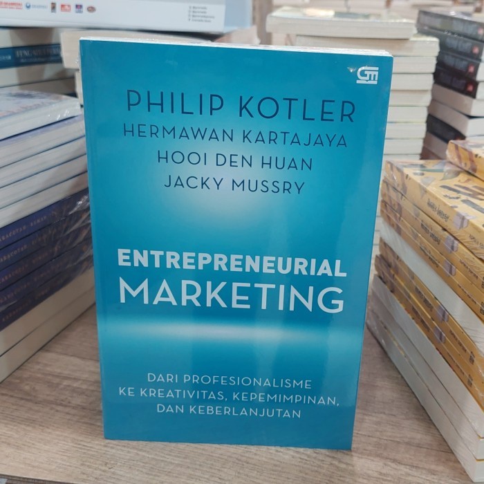 

SALE !!! BUKU ENTREPRENEURIAL MARKETING DARI PROFESIONALISME KE KREATIVITAS KEPEMIMPINAN DAN