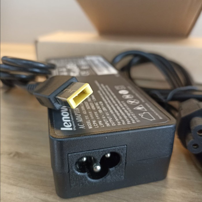 Adaptor/Charger Laptop LENOVO 20V - 4.5A (USB/Square Mouth) ORIGINAL 90watt 90w