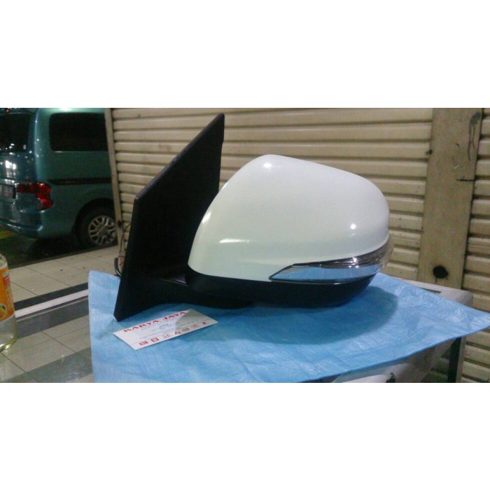 SPION MOBIL TOYOTA AVANZA VELOZ ORIGINAL ASLI