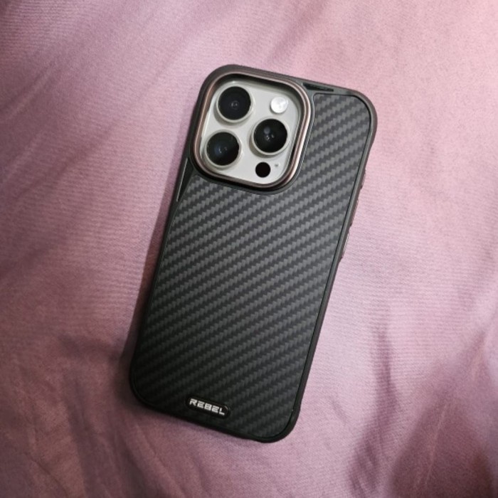 PHONE REBEL GEN5 Rebel Black Case for iPhone 15 Pro