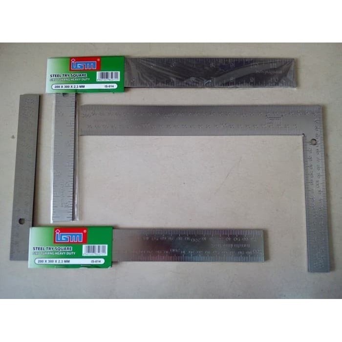 Penggaris Siku Meter Igm 20 X 30 CM Siku Tukang Pengukur Sudut 8"X12"