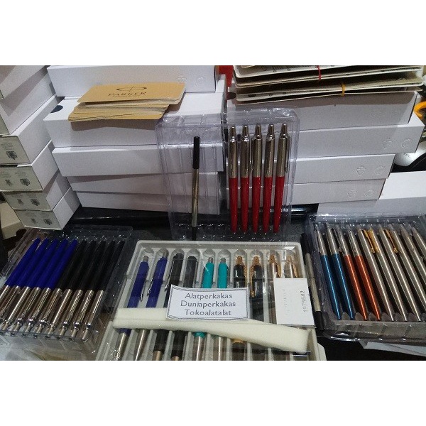

Ready Pulpen Parker Vector Standard Ballpoint Original - Authorized