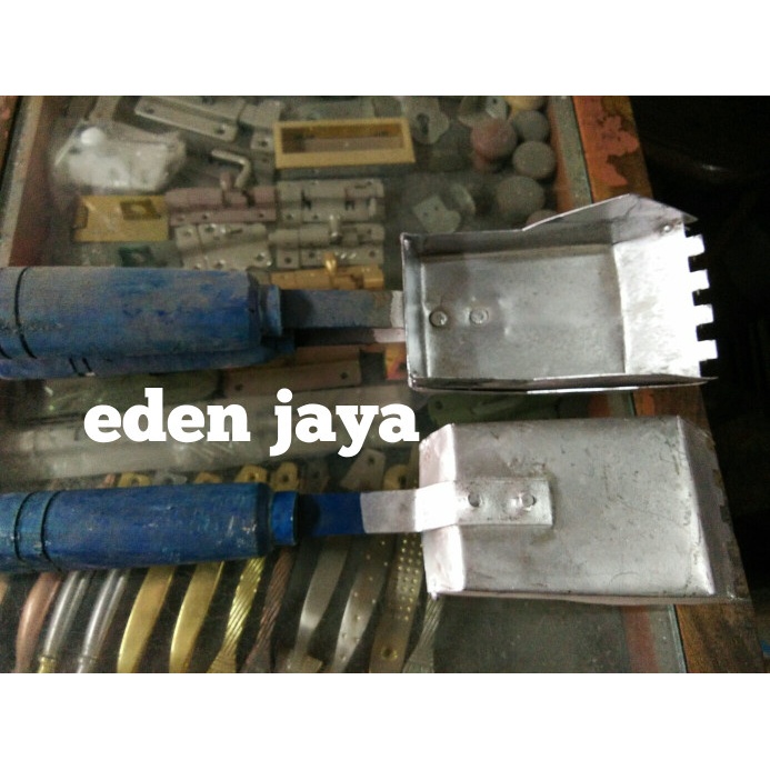 Trowel Sendok Hebel/ sendok adukan /sendok bata ringan 10 cm