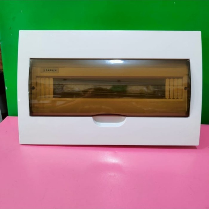 TOP BOX MCB 18 GROUP LARKIN -