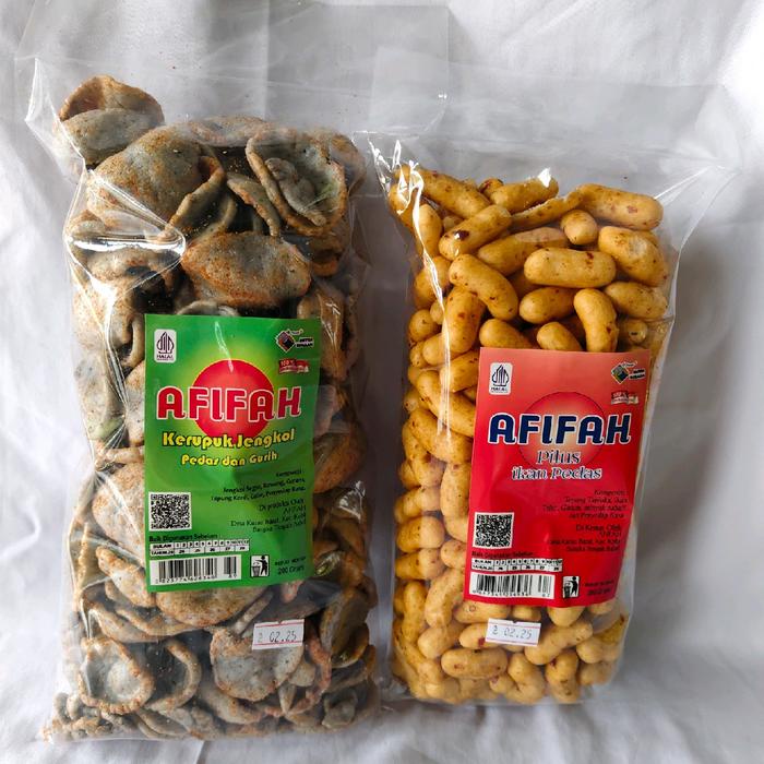 

Pilus pedas 200gram & Kerupuk jengkol 200gr
