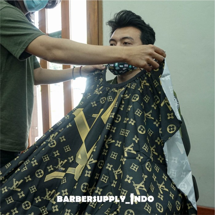 JH8 CAPE / KEP / KAIN KIP / SARUNG CUKUR POTONG BARBER SALON MOTIF LV GOLD