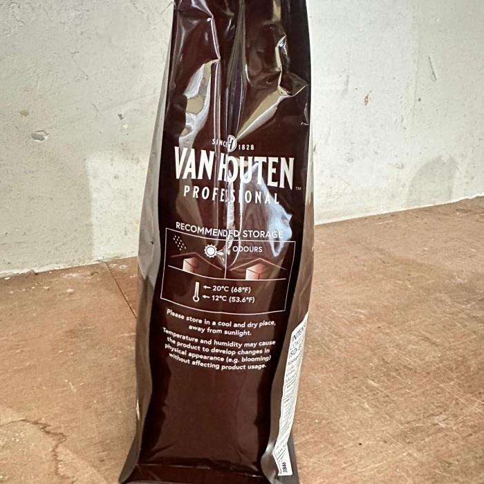 

HJK Van Houten Intense Dark Compound 200GR / Coin / Compound / Coklat