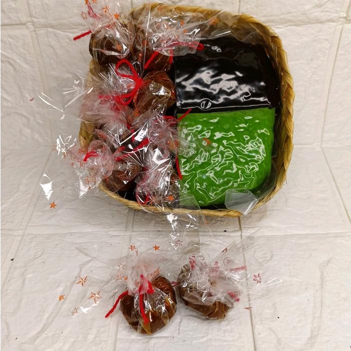 

Mix Jenang Hitam-Wajik Pandan & Madumongso