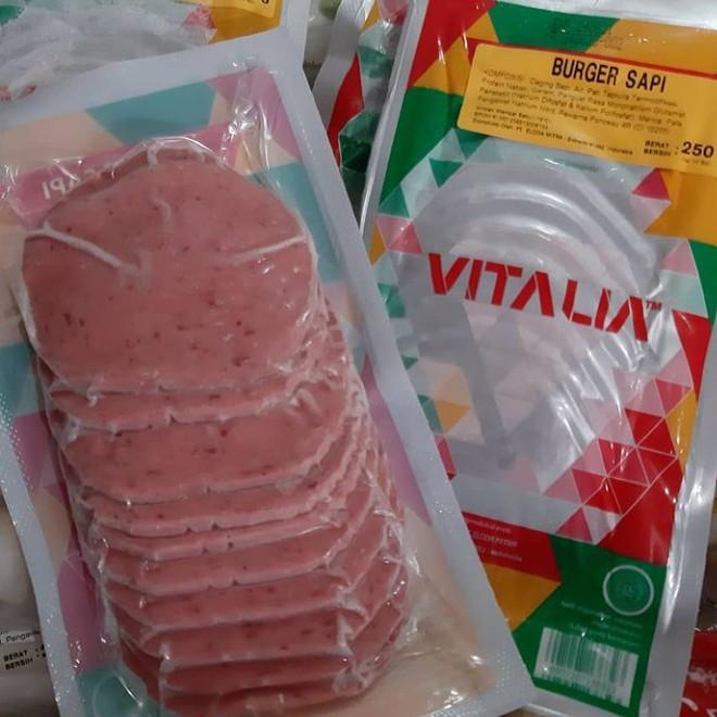 

HJK vitalia beef burger kemasan 250-280gr/isi 10-20pcs Frozen Food Makanan Daging Goreng Masakan