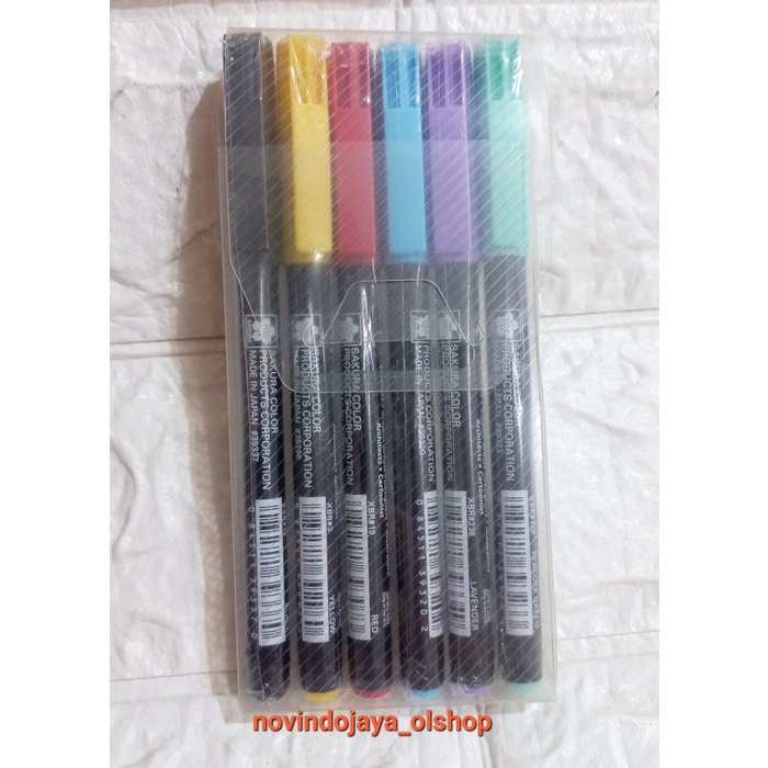

SAKURA KOI COLORING BRUSH PEN SET 6 WARNA