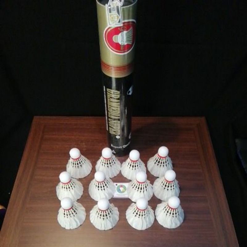 Kok Badminton Gramedia Super Bulu Bulat Kedot Bal Bulutangkis