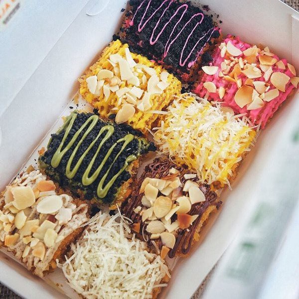 

HJ ELMER DIP GLAZE 250GR-TOPPING DONAT-TOPING PISANG COKLAT NUGGET-SAUS COKLAT WARNA WARNI
