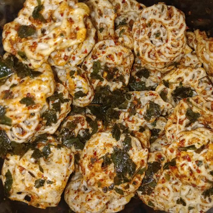 

Kerupuk Seblak Kering Rafael 500 Gram 12 Varian Rasa Camilan Pedas