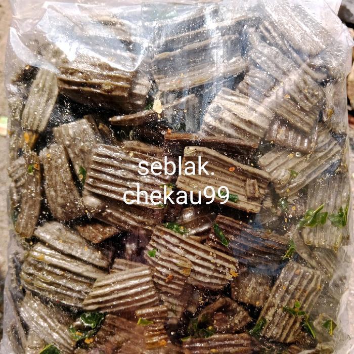 

1kg Camilan seblak kerupuk jengkol Snacks pedas original daun jeruk Food