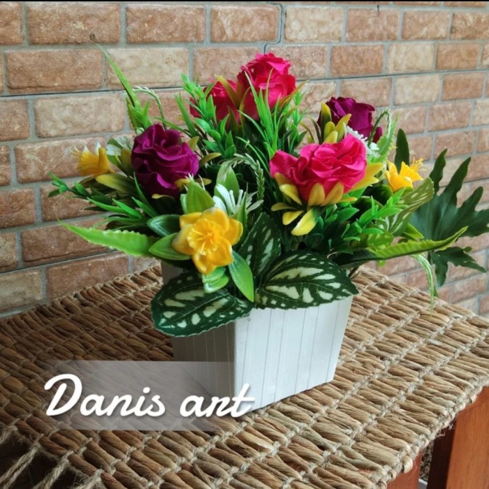 BUKET ROSE BESAR/ BUKET MAWAR/ BUNGA MEJA/ MAWAR PLASTIK