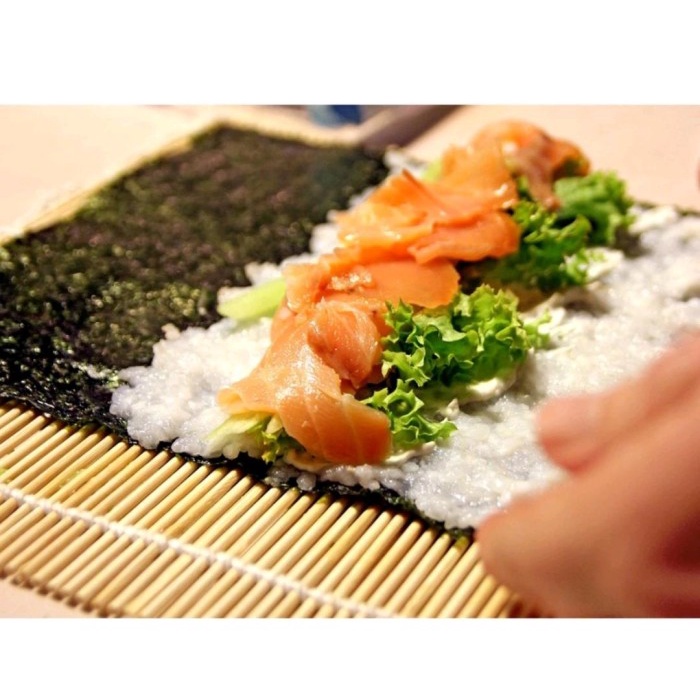 

Sakao Nori Sushi Nori 50 Lembar Halal Mui - Seaweed Rumput Laut